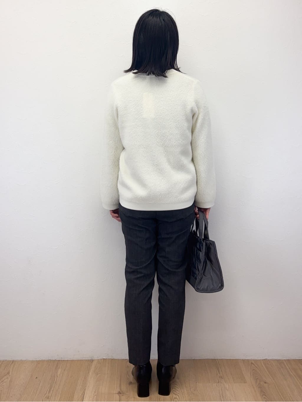 Takeさんの「OPAQUE.CLIP｜シアーハイネックトップス【洗濯機OK】」を使ったコーディネート