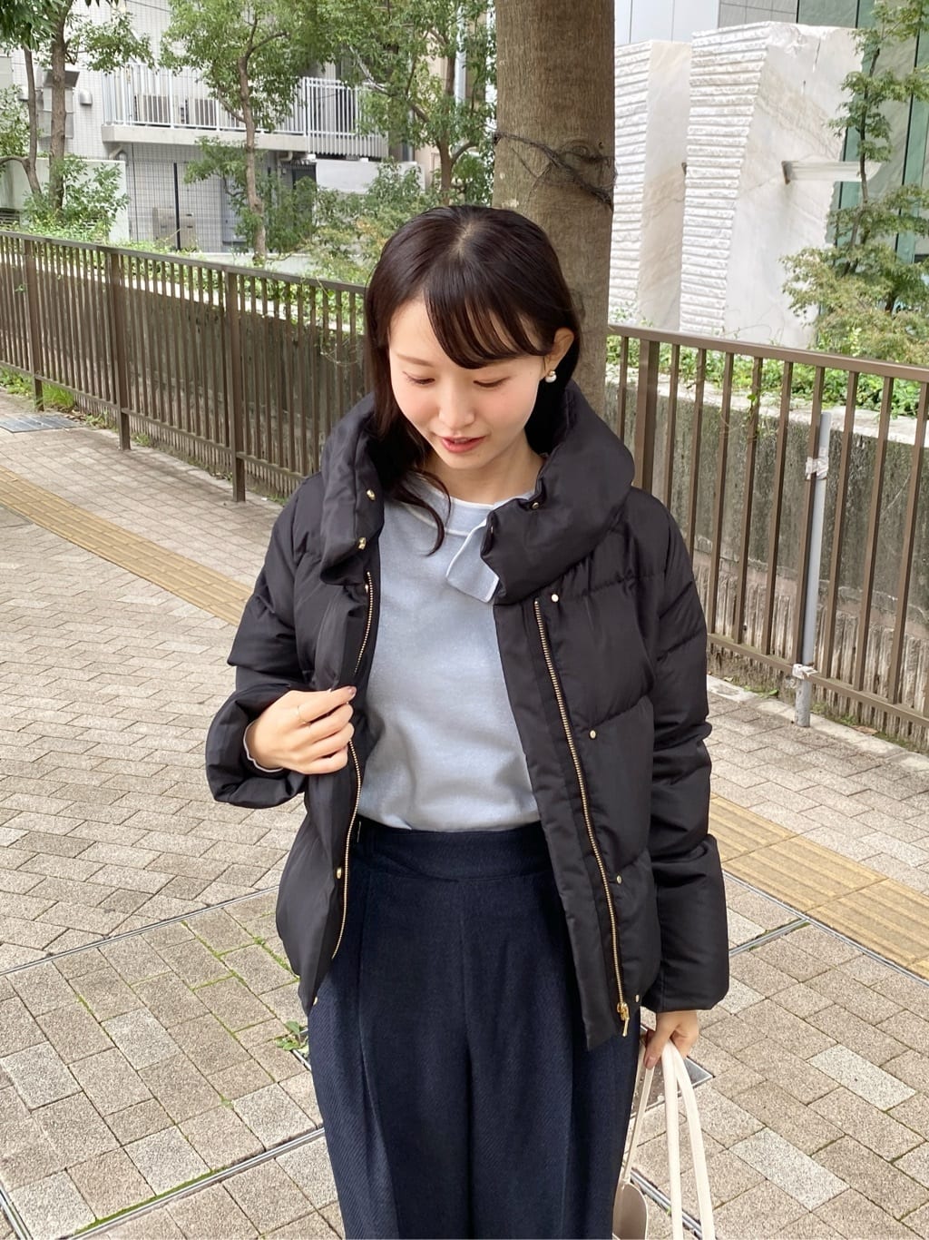 みさかさんの「index｜サイドリボンバイカラーニット【洗濯機OK】」を使ったコーディネート