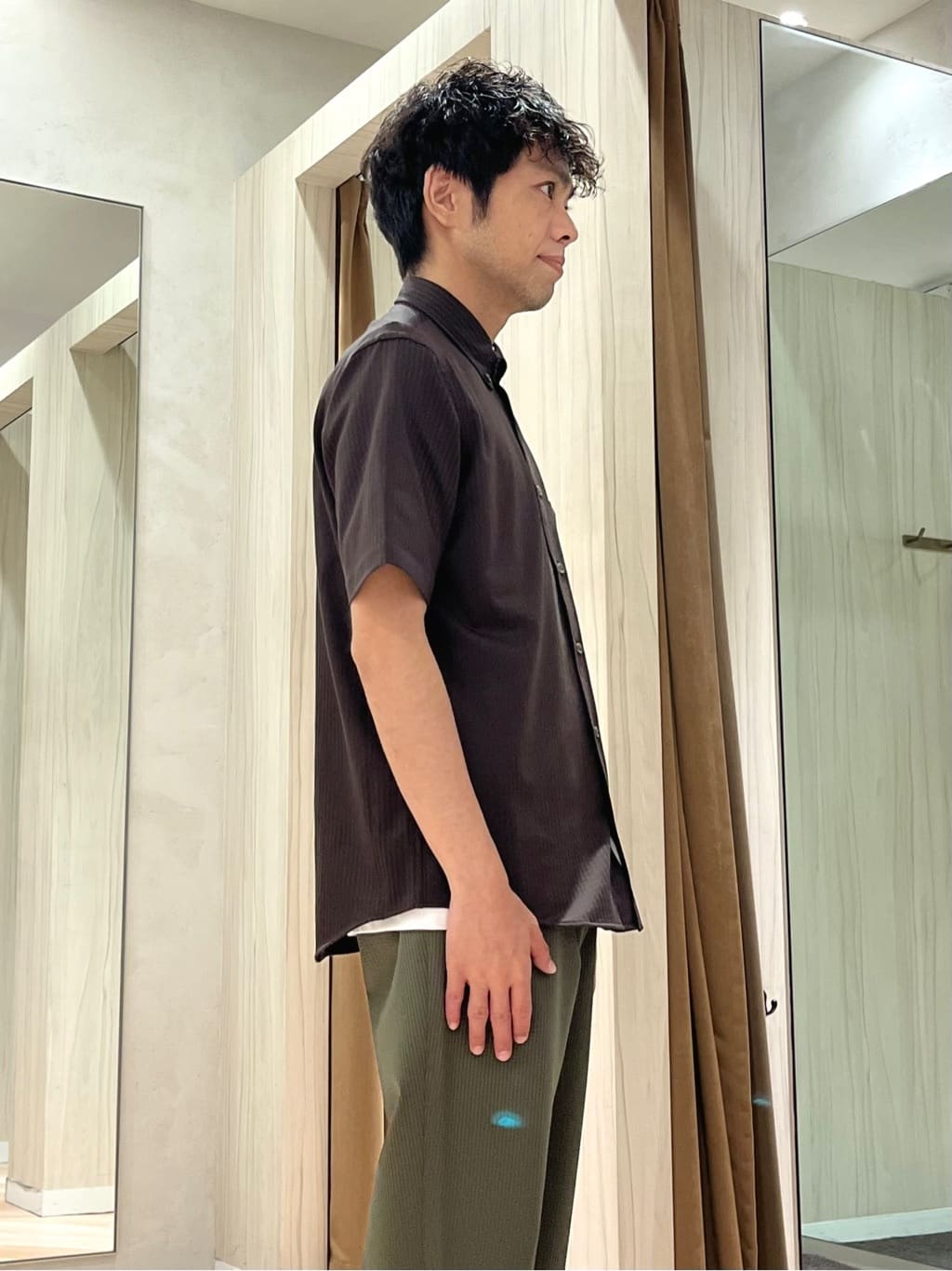 URAさんの「TAKEO KIKUCHI｜【COOL CITY WEAR】ストライプジャージ ボタンダウンシャツ /接触冷感」を使ったコーディネート