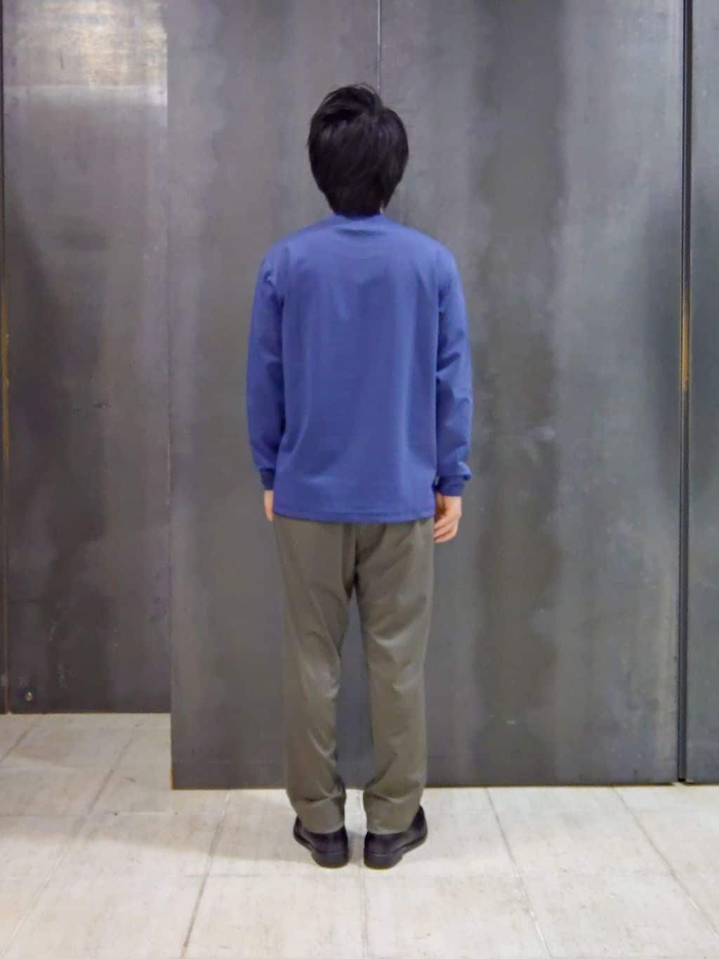 shiominさんの「TAKEO KIKUCHI｜リラックス カーディガン ジャケット」を使ったコーディネート