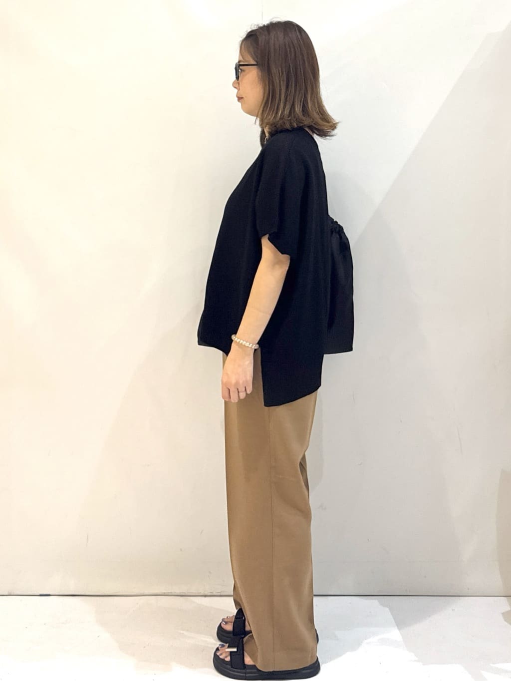 やすさんの「OPAQUE.CLIP｜《5色展開／S-LLサイズ》リラクシーメッシュニット【洗濯機洗い可】」を使ったコーディネート