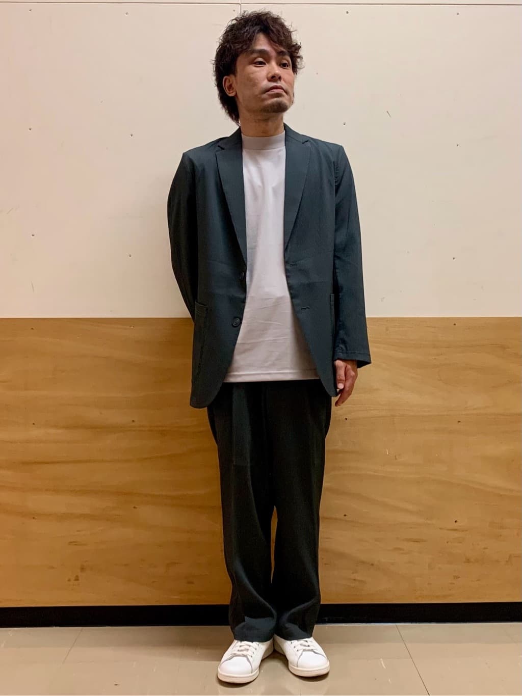 MATUさんの「THE SHOP TK｜【Begin/ビギン10月号掲載】楊柳スマートジャケット　軽量/洗濯機OK/セットアップ可」を使ったコーディネート