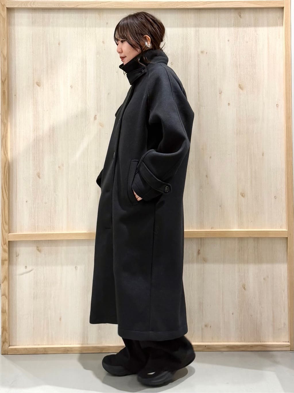 nanaさんの「THE SHOP TK｜ジャージメルトンスタンドカラーコート」を使ったコーディネート