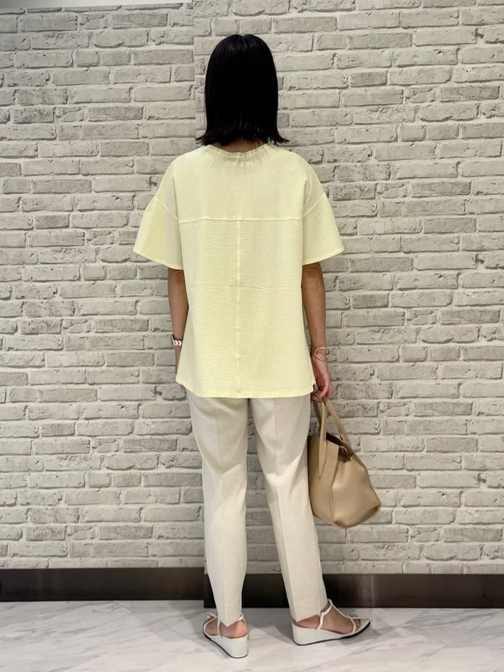 Mikoさんの「INDIVI｜◆【洗える／体型カバー】凹凸素材フレアデザイントップス」を使ったコーディネート