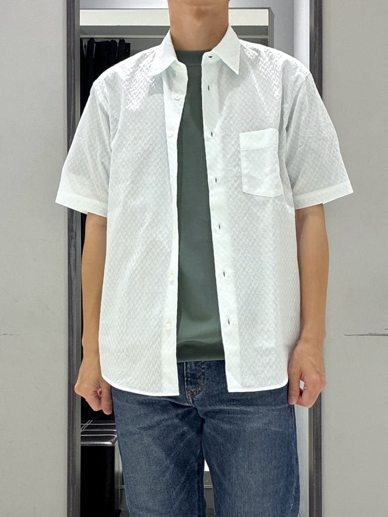 わいずみさんの「TAKEO KIKUCHI｜【抗菌防臭／5サイズ展開】ハイゲージポンチ Tシャツ」を使ったコーディネート
