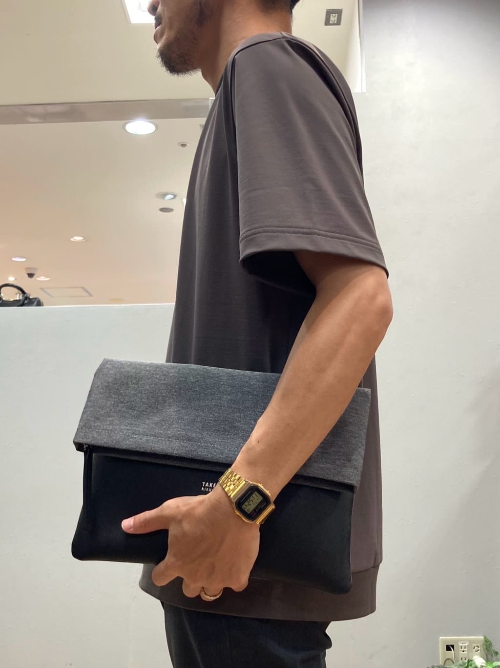 シュンさんの「TAKEO KIKUCHI｜【COOL CITY WEAR】テーラードTシャツ /接触冷感」を使ったコーディネート