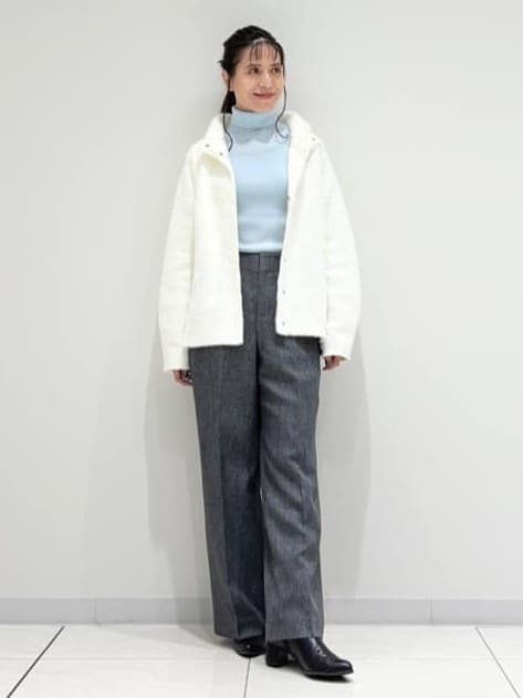kayoさんの「INDIVI｜スタンドネック シャギーモールニット」を使ったコーディネート