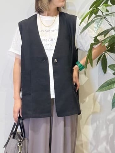 misakiさんの「SHOO･LA･RUE｜【S-LL/ひんやり/UV】リラクシーな穿き心地 エアリーワイドパンツ」を使ったコーディネート