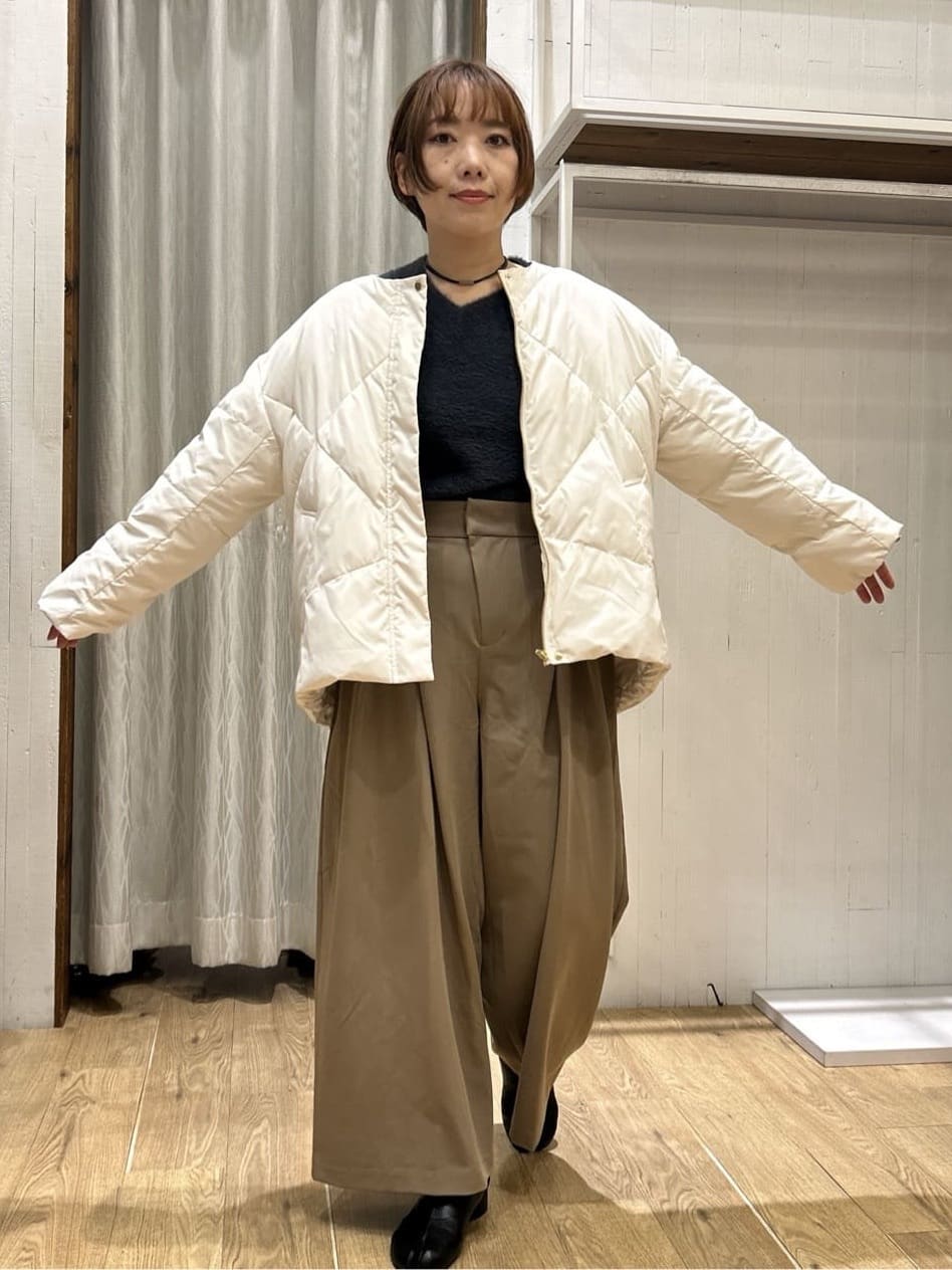 ga_riさんの「THE SHOP TK｜きれいめにもカジュアルにも ノーカラーキルトジャケット」を使ったコーディネート