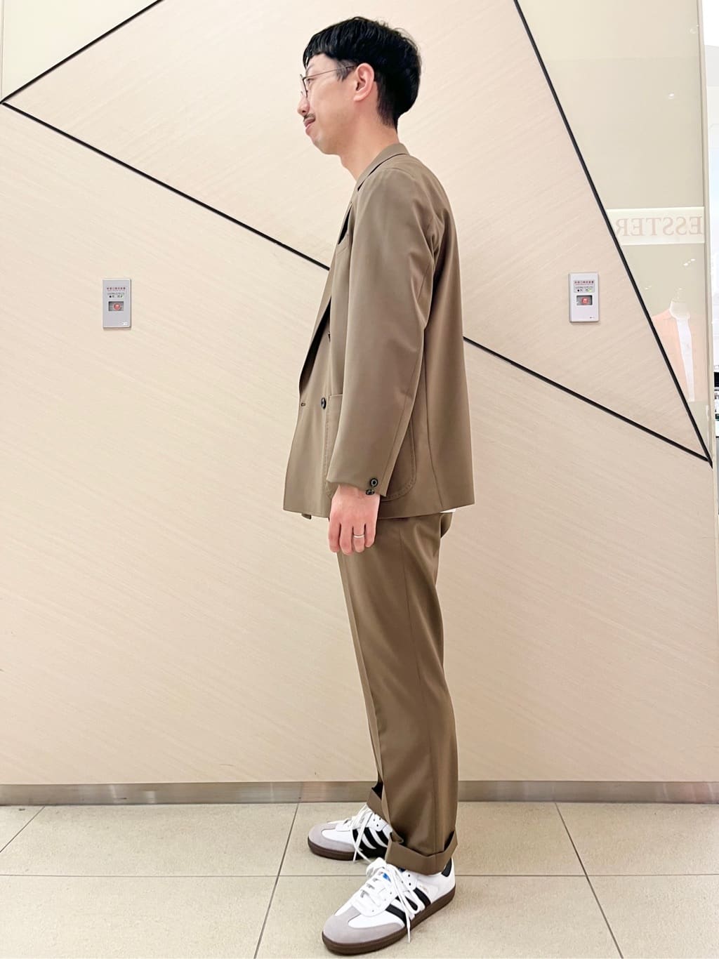 小山凌さんの「DRESSTERIOR｜」を使ったコーディネート