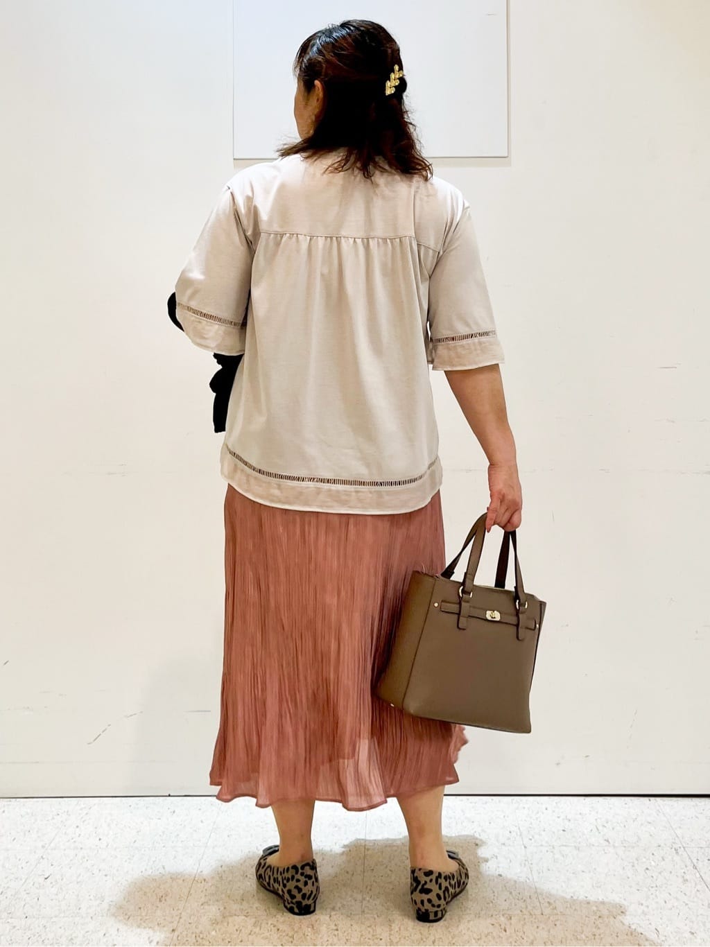 kimmyさんの「Reflect｜【E‐QUALITY／体型カバー】シアー&times;レースデザインプルオーバー」を使ったコーディネート