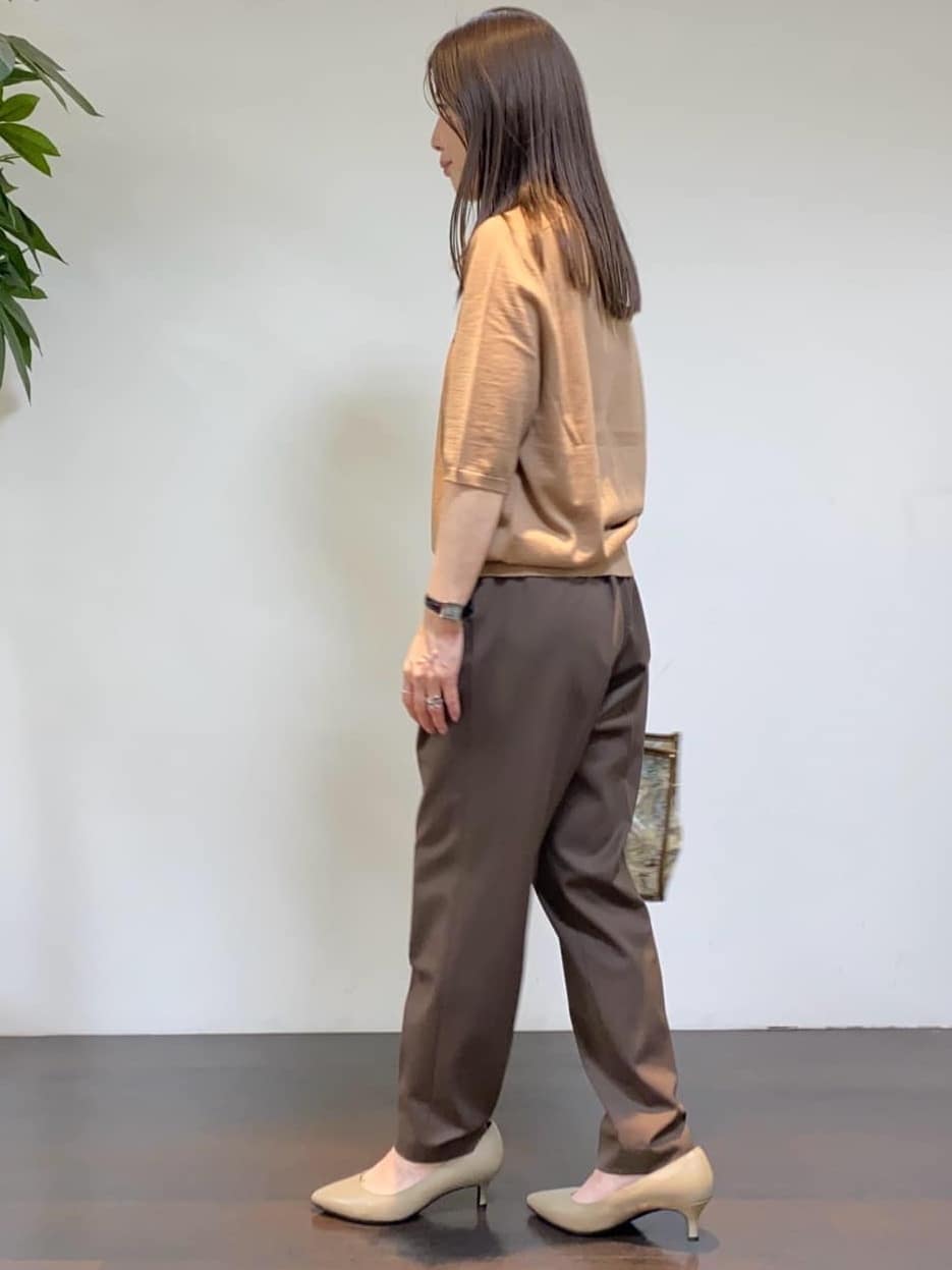 tomoさんの「UNTITLED｜【アンサンブル可/洗える/Vネック】ウールシルクカーディガン」を使ったコーディネート