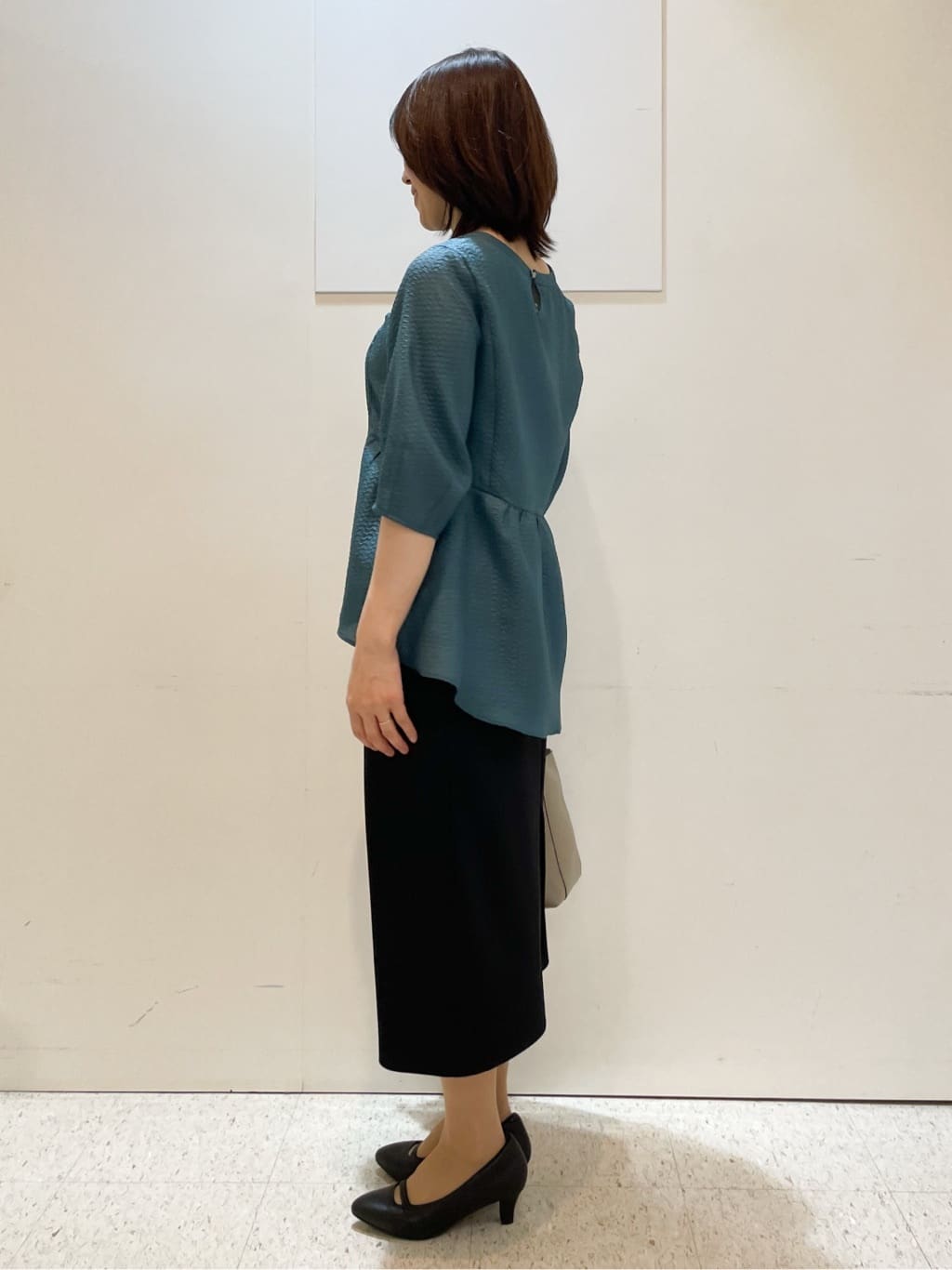 めいさんの「Reflect｜【すっきり見え！長め丈】ペプラムデザインシアーブラウス」を使ったコーディネート