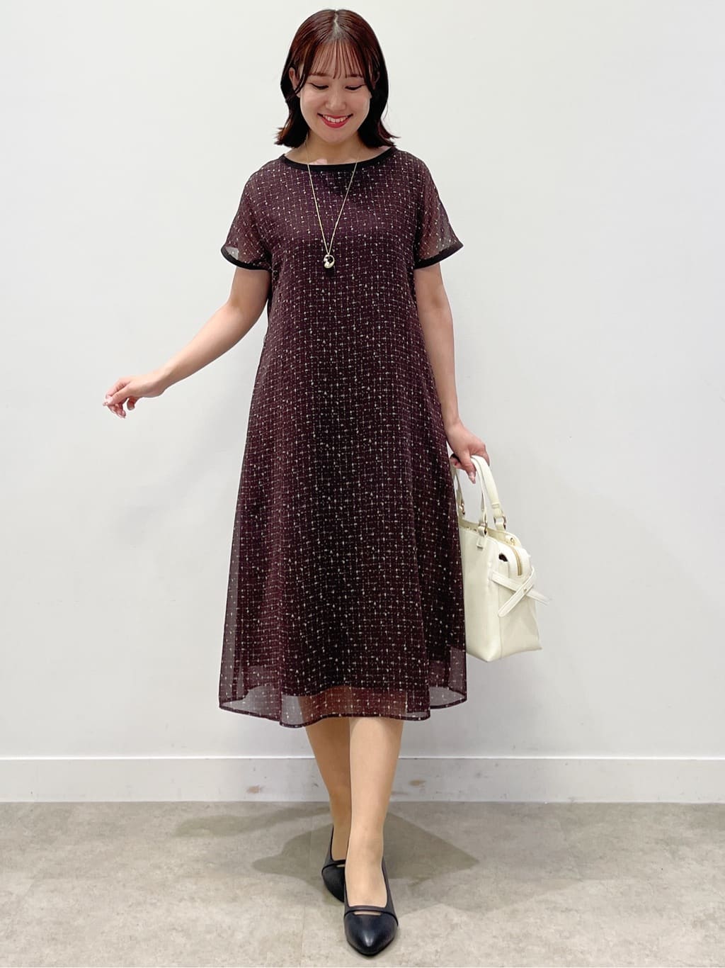 yukariさんの「Reflect｜【WEB先行カラーあり／マシンウォッシュ可／ナローベルト付き】オフボディツイードチェックワンピース」を使ったコーディネート