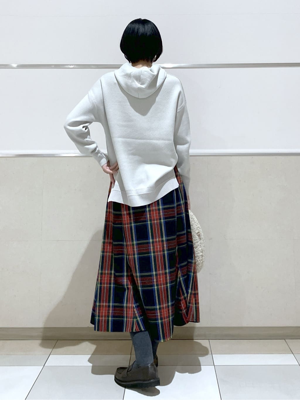 eriko さんの「Dessin｜【洗える】チェック柄起毛フレアスカート」を使ったコーディネート