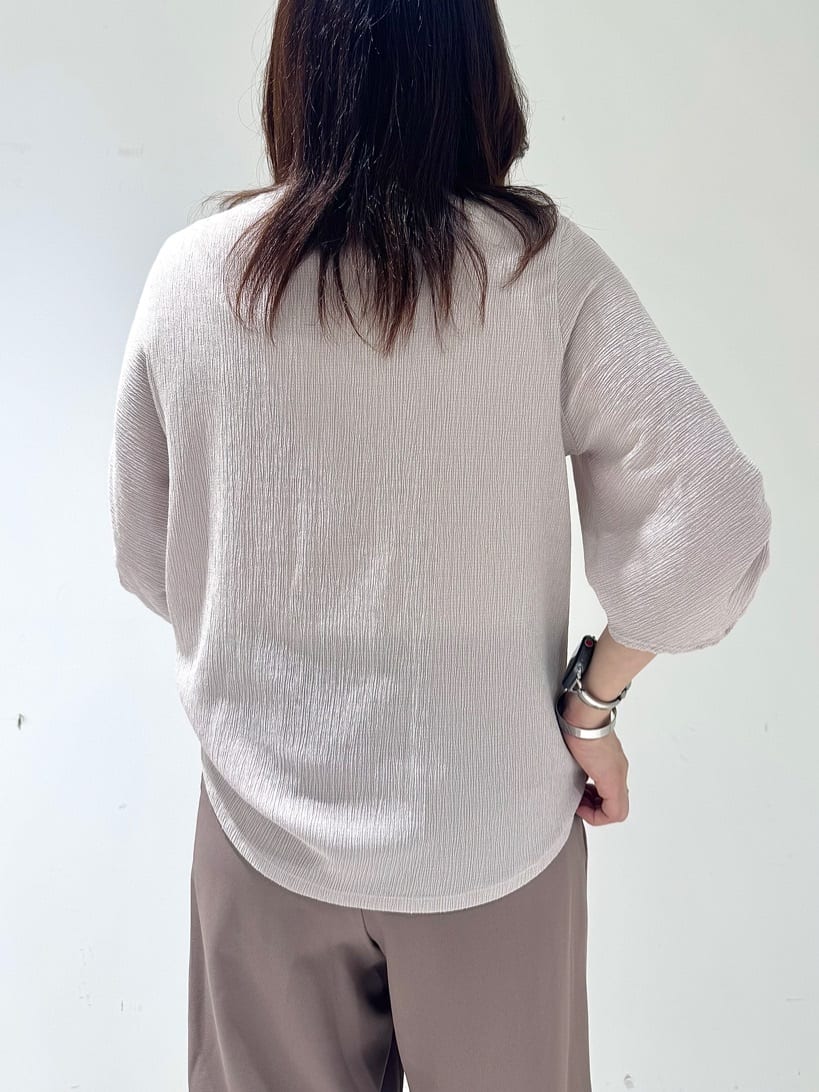 そんさんの「INDIVI｜【UVケア／吸汗速乾】凹凸素材ねじり袖トップス」を使ったコーディネート