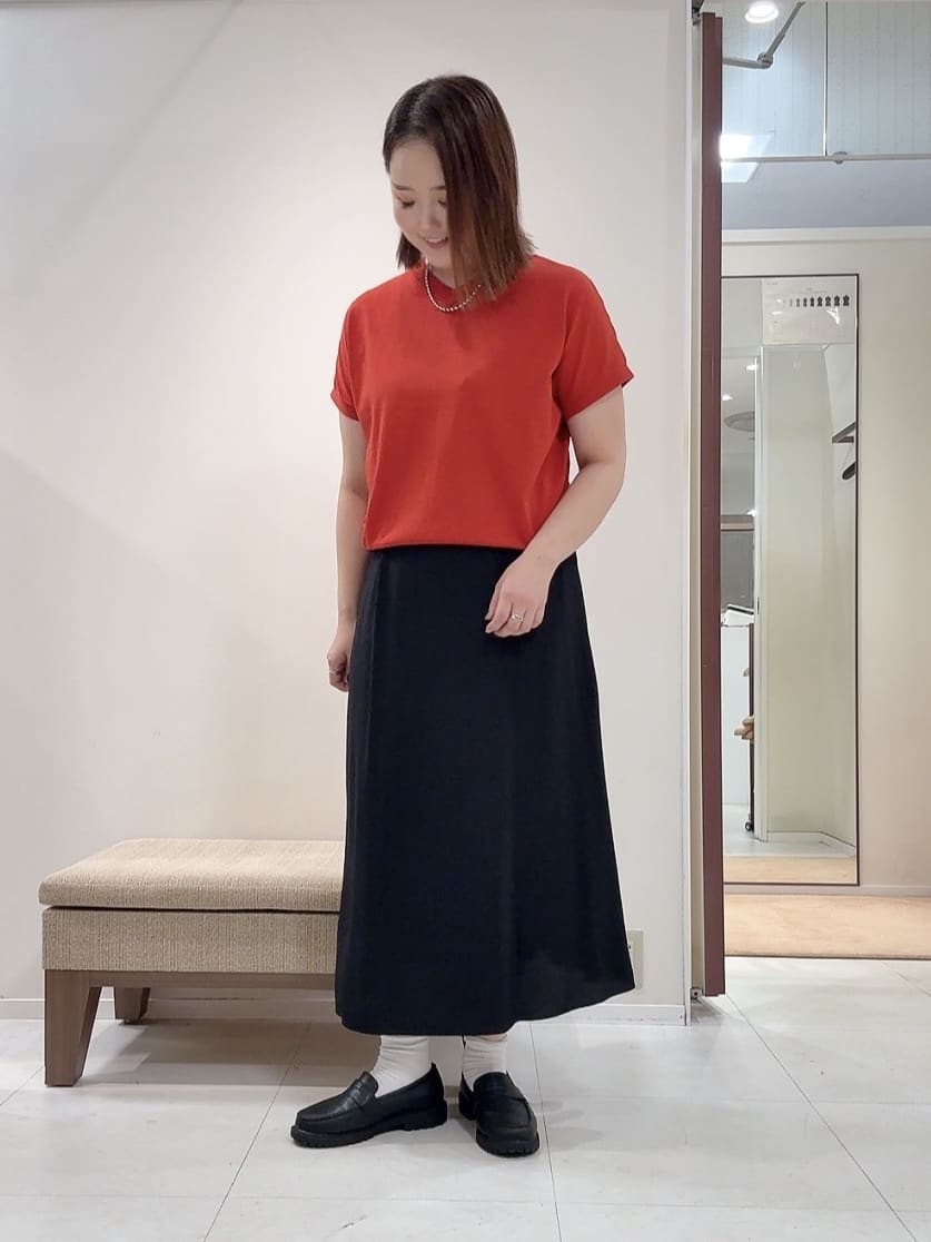 YUIさんの「UNTITLED｜【洗える/前後2WAY】ネックプルオーバーニット」を使ったコーディネート