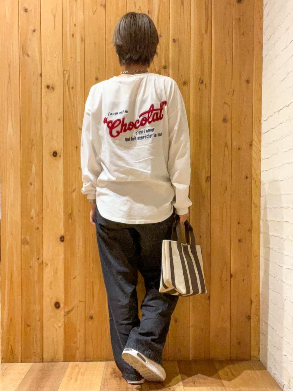 m.さんの「SHOO･LA･RUE｜グラフィックアソート BIGロンT」を使ったコーディネート