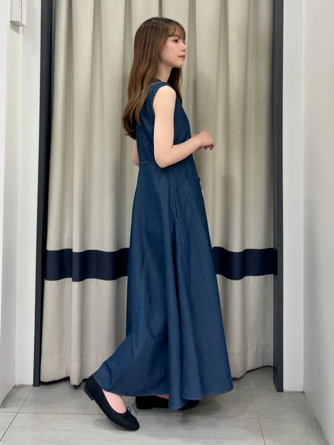 ainaさんの「grove｜柄アソート大判スカーフ」を使ったコーディネート