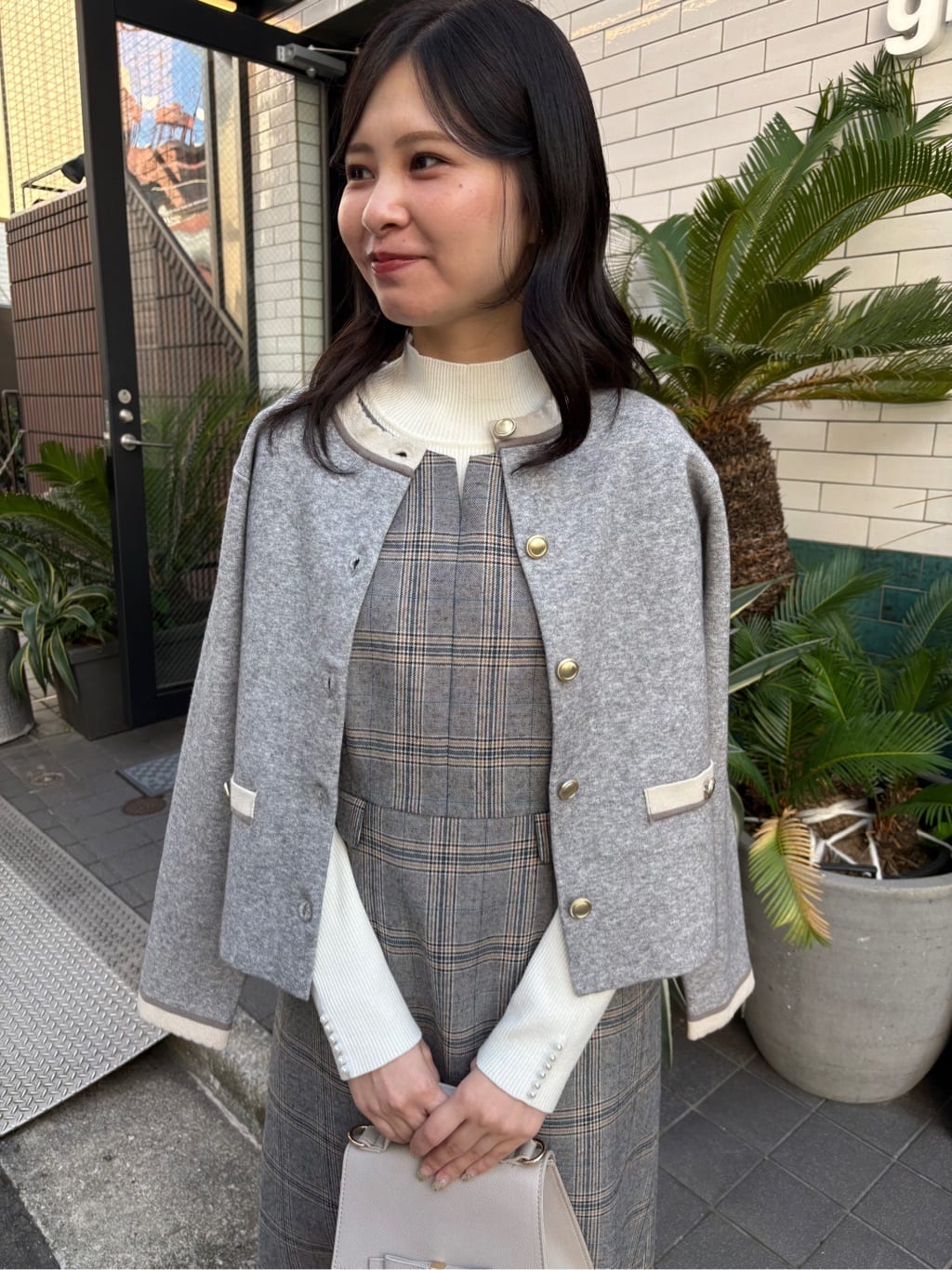 AOIさんの「Couture brooch｜【多機能・フェミニン】パール調リブニット」を使ったコーディネート