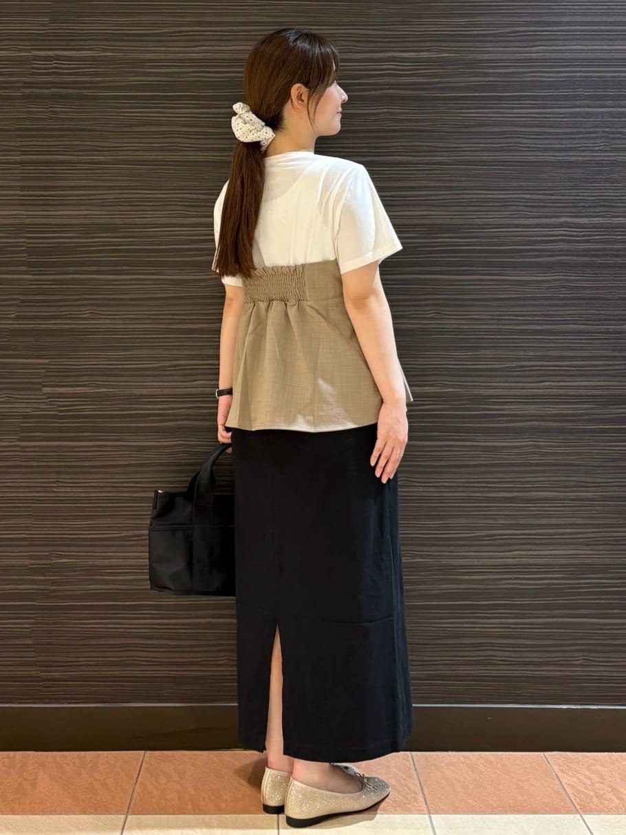 かなさんの「OPAQUE.CLIP｜《美人百花掲載》名品フラットバレエシューズ」を使ったコーディネート