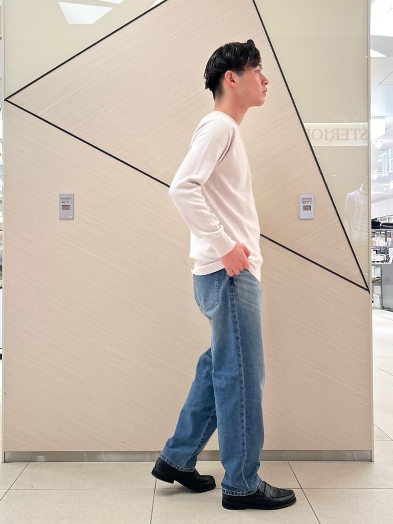 千葉亮太さんの「DRESSTERIOR｜◆ウォッシャブル コットンカシミヤスムースニット」を使ったコーディネート