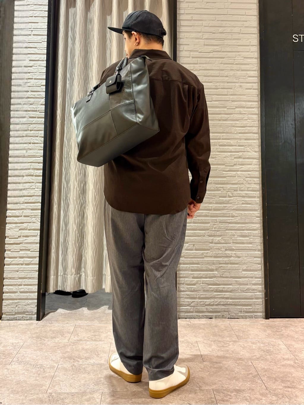 Pーyamaさんの「THE SHOP TK｜スムースファイバーワイドイージーパンツ 【セットアップ可／UVカット／イージーケア／洗濯機OK】」を使ったコーディネート