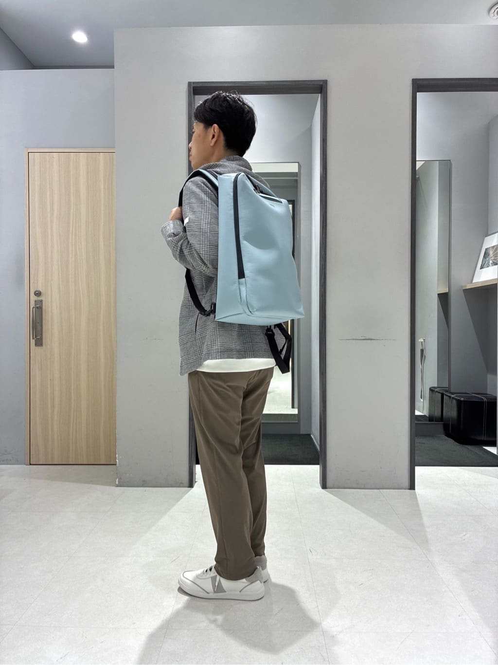 わいずみさんの「TAKEO KIKUCHI｜【抗菌防臭／5サイズ展開】ハイゲージポンチ Tシャツ」を使ったコーディネート