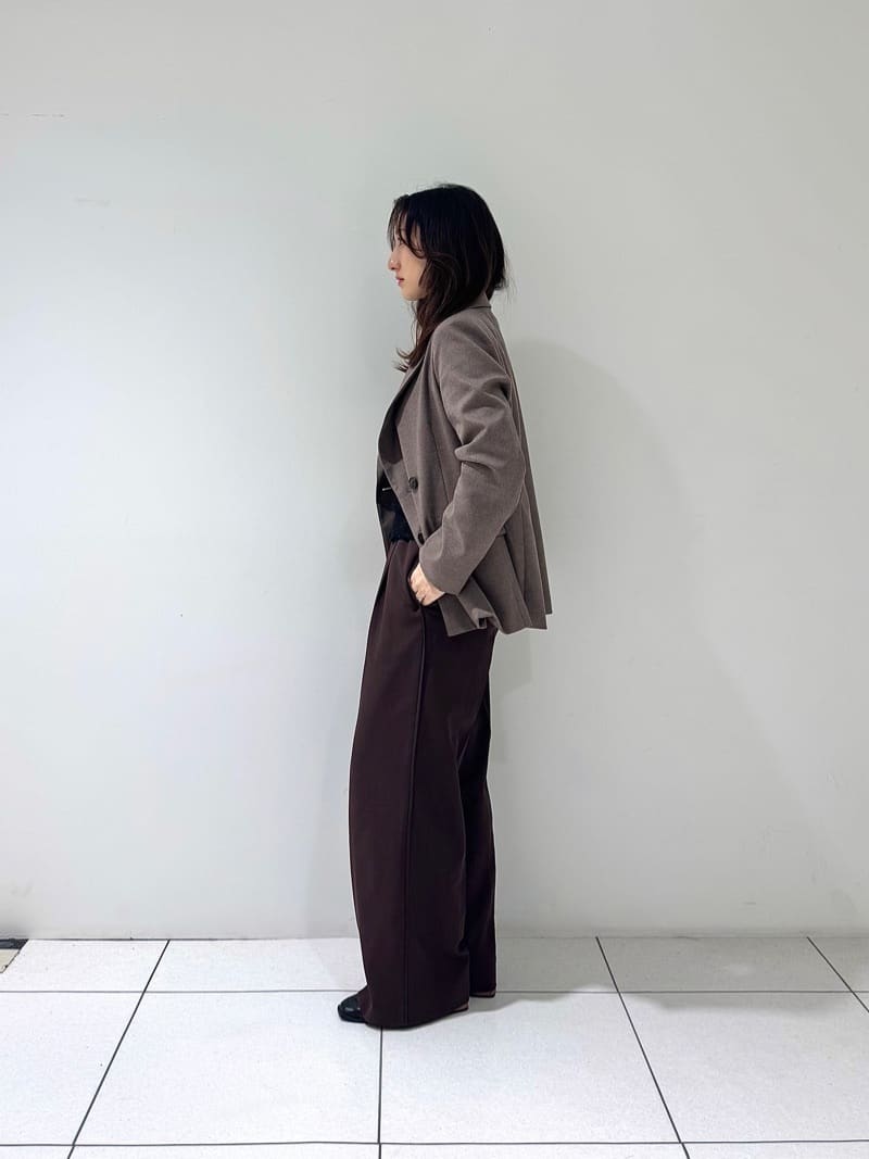 そんさんの「INDIVI｜Comfy SET UP｜イージーストレートワイドパンツ【セットアップ対応／通勤/カセット服】」を使ったコーディネート