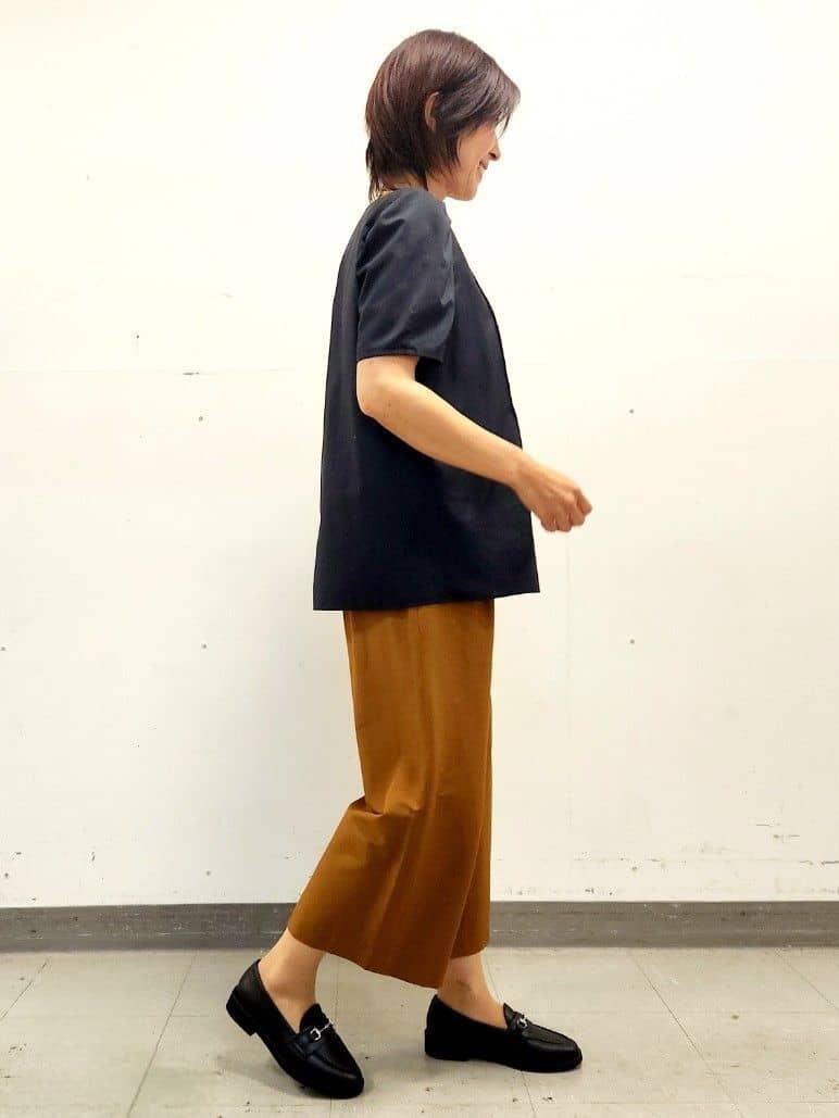 mayumayuさんの「Reflect｜【すっきり見え！長め丈】ピンタックデザインチュニックブラウス」を使ったコーディネート
