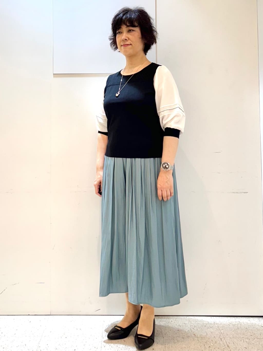 ヤスコさんの「Reflect｜【ウエストゴム仕様／長く着られる◎】スカーチョパンツ」を使ったコーディネート
