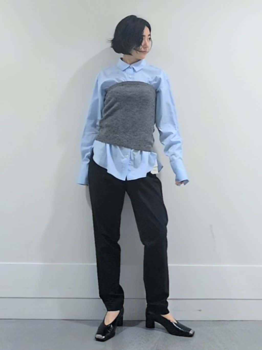 ミズタさんの「UNTITLED｜【トレンド/柔らかな素材感】ビスチェセットカーディガン」を使ったコーディネート