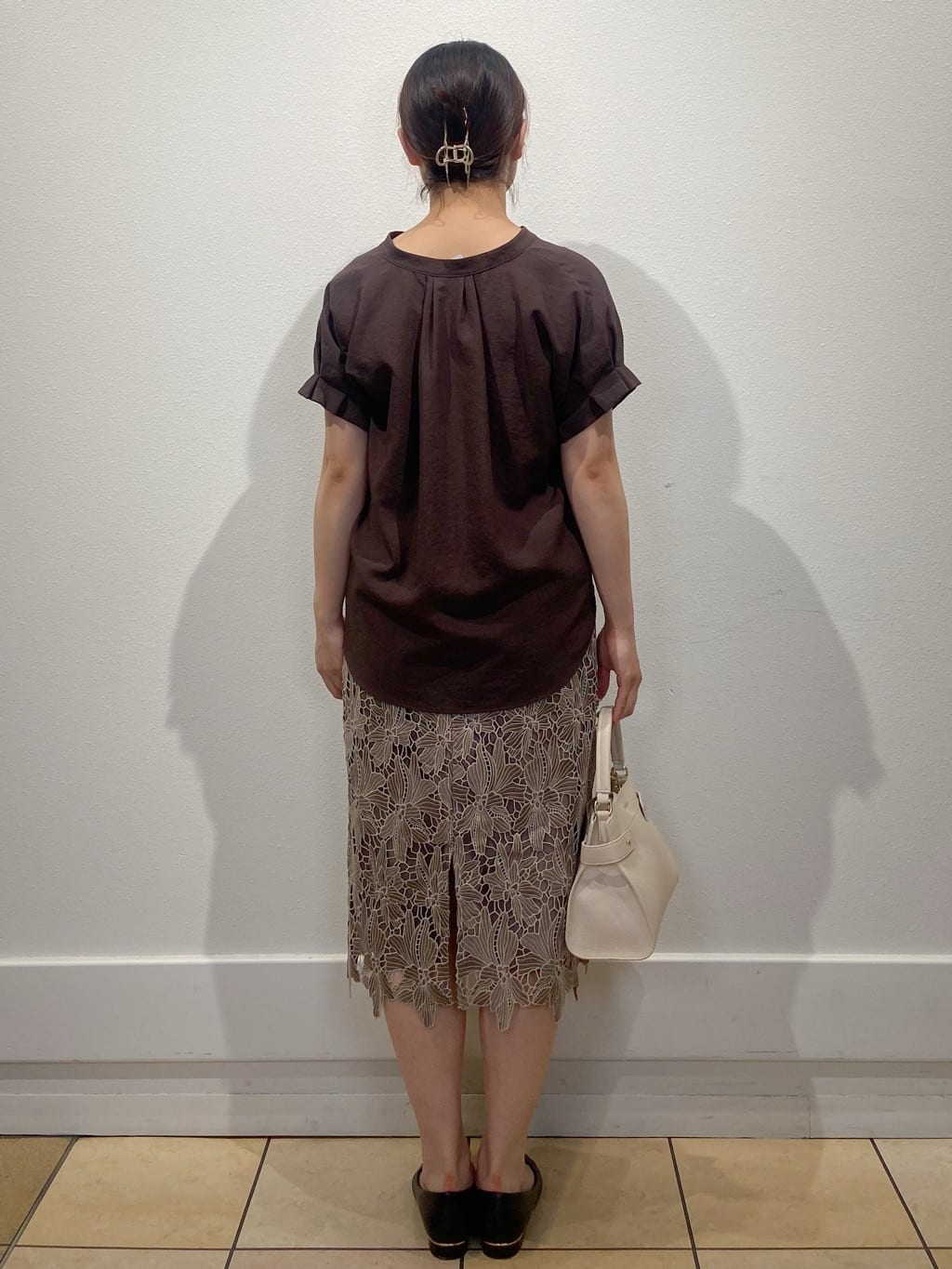 kimiさんの「index｜《7色展開／XS-LLサイズ》タックスリーブスキッパーブラウス【洗濯機洗い可／吸水速乾／抗ピル／防シ」を使ったコーディネート