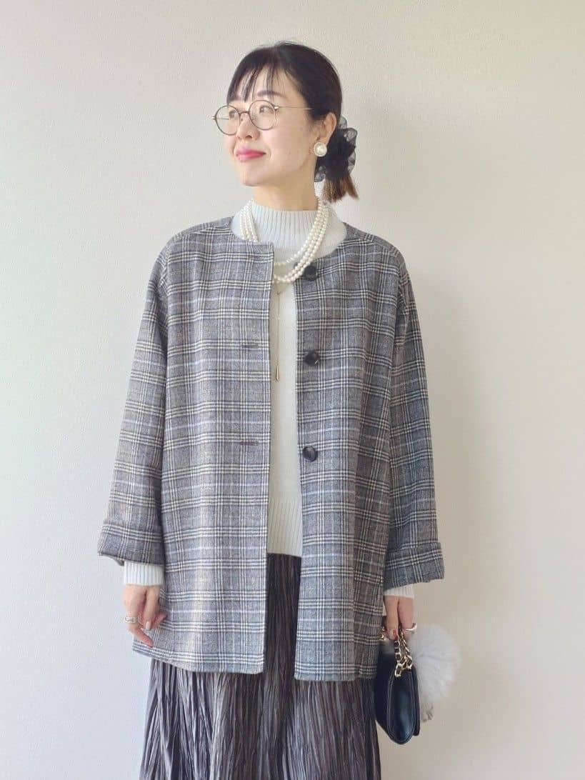 MUTSUKOさんの「UNTITLED｜【ミディ丈/軽やか】セミラグランリバー コート」を使ったコーディネート