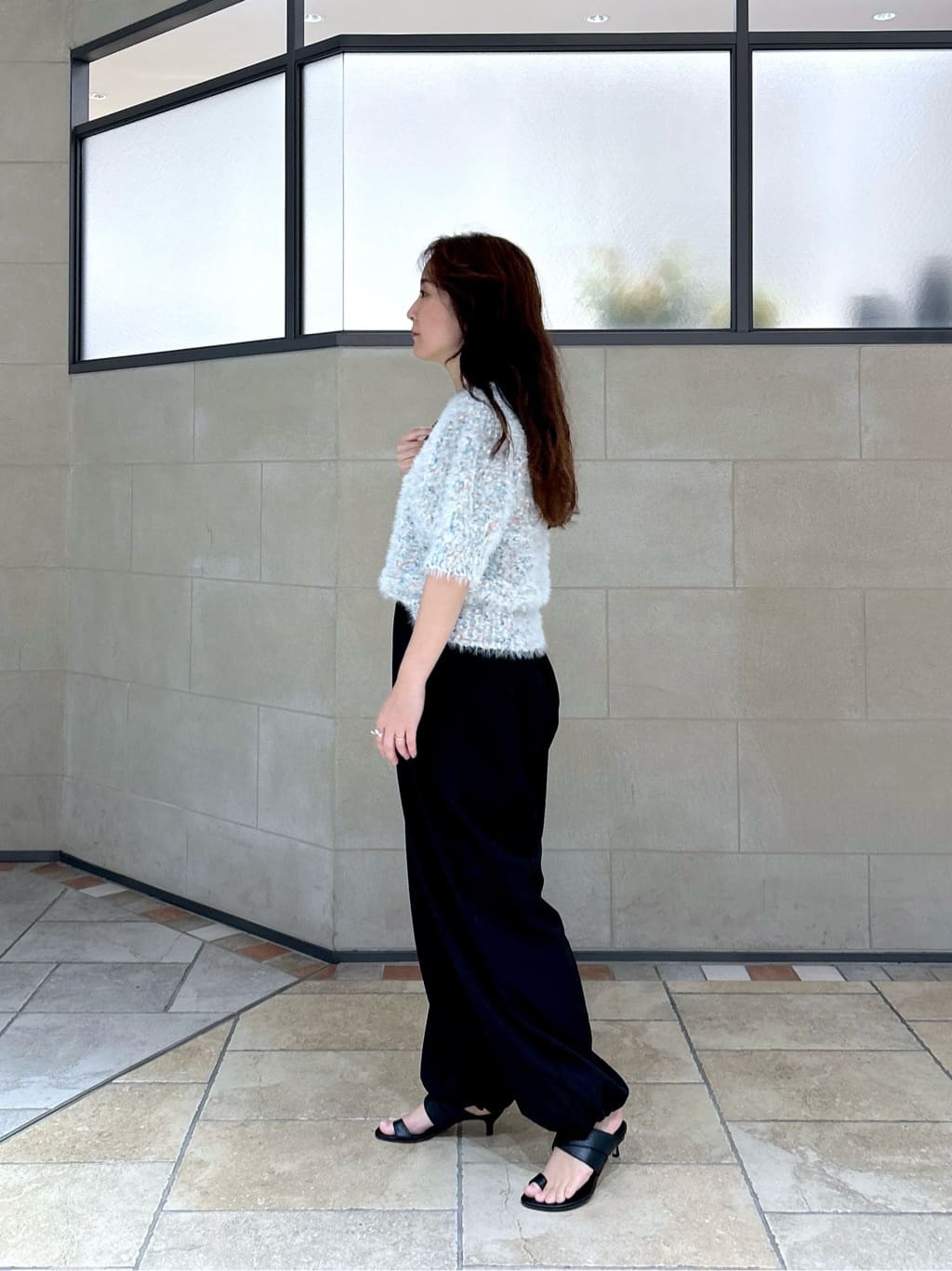 よねさんの「INDIVI｜カラーネップニット」を使ったコーディネート