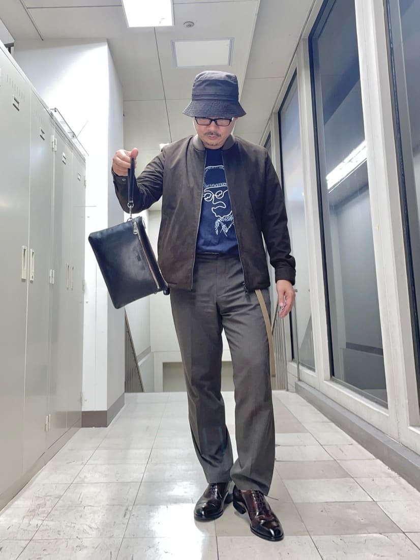 MAKOTO AIさんの「TAKEO KIKUCHI｜アマレッタ（R）スウェード MA－1 ブルゾン」を使ったコーディネート
