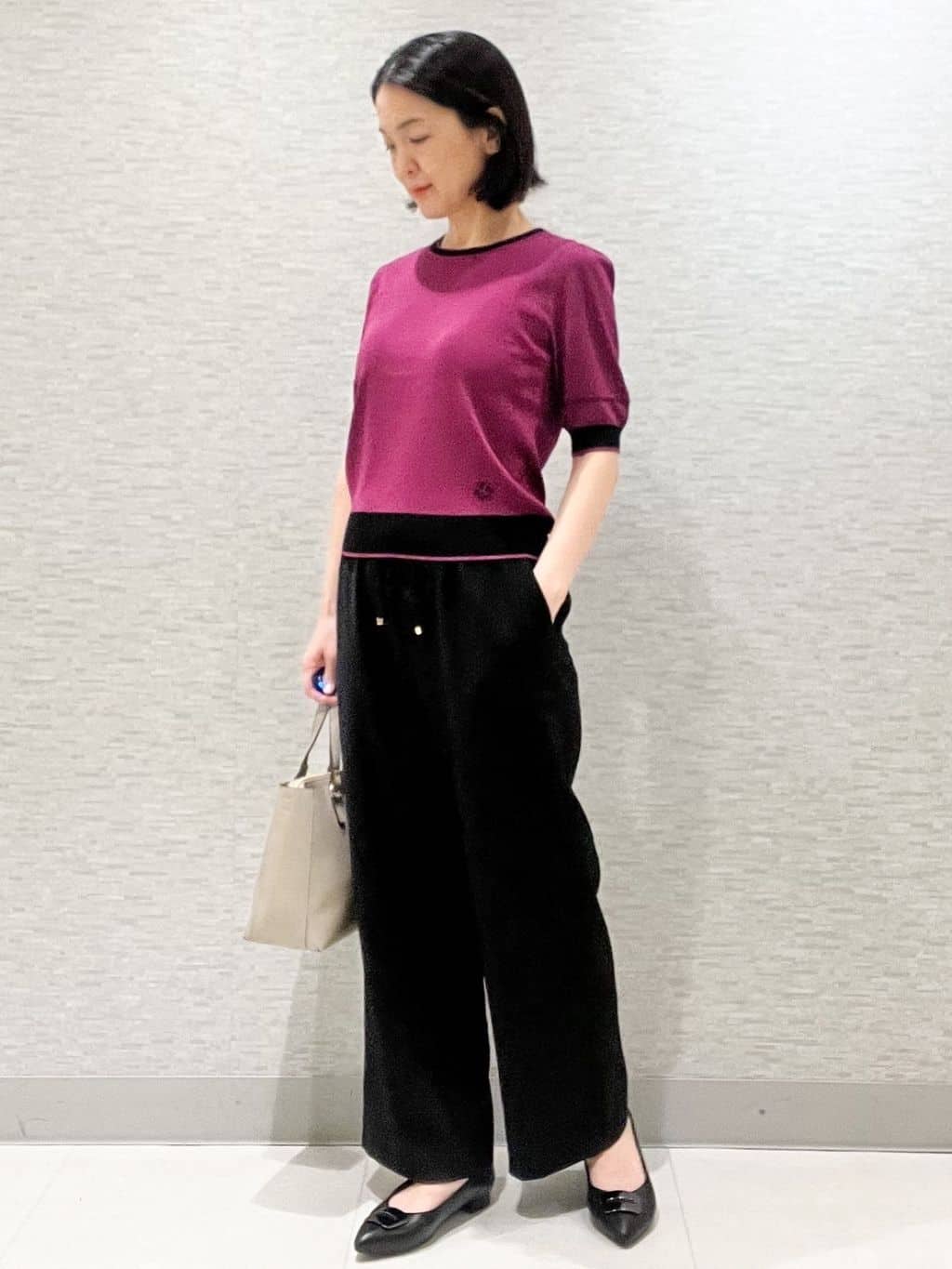 marikoさんの「Reflect｜【WEB先行カラーあり／手洗い可／アンサンブル可】バイカラー五分袖ニット」を使ったコーディネート
