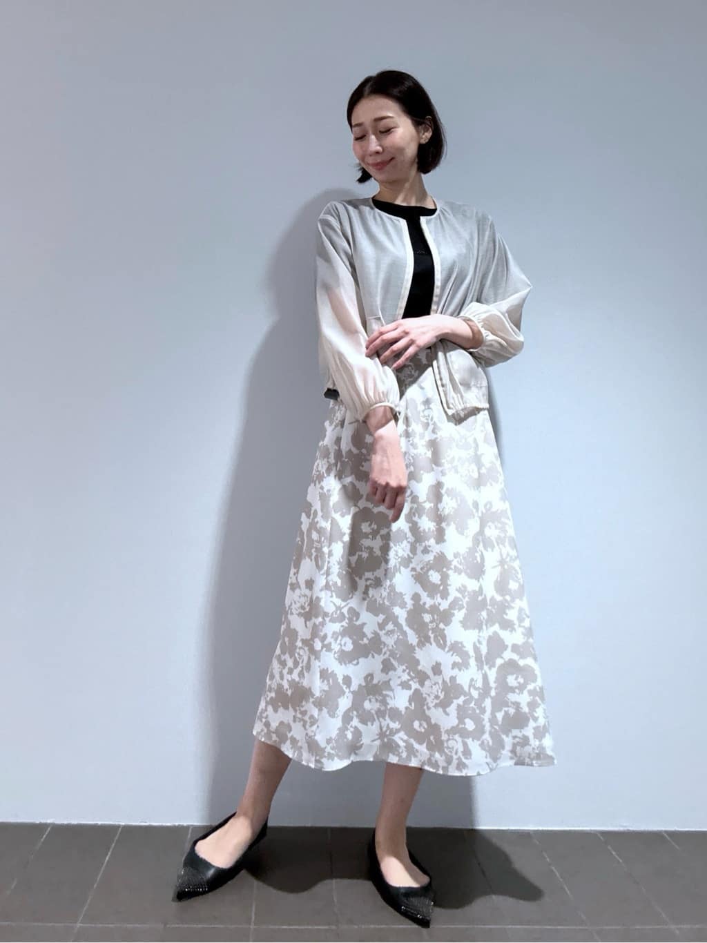 Yukaさんの「COUP DE CHANCE｜【手洗い可／日本製】花柄フレアスカート」を使ったコーディネート