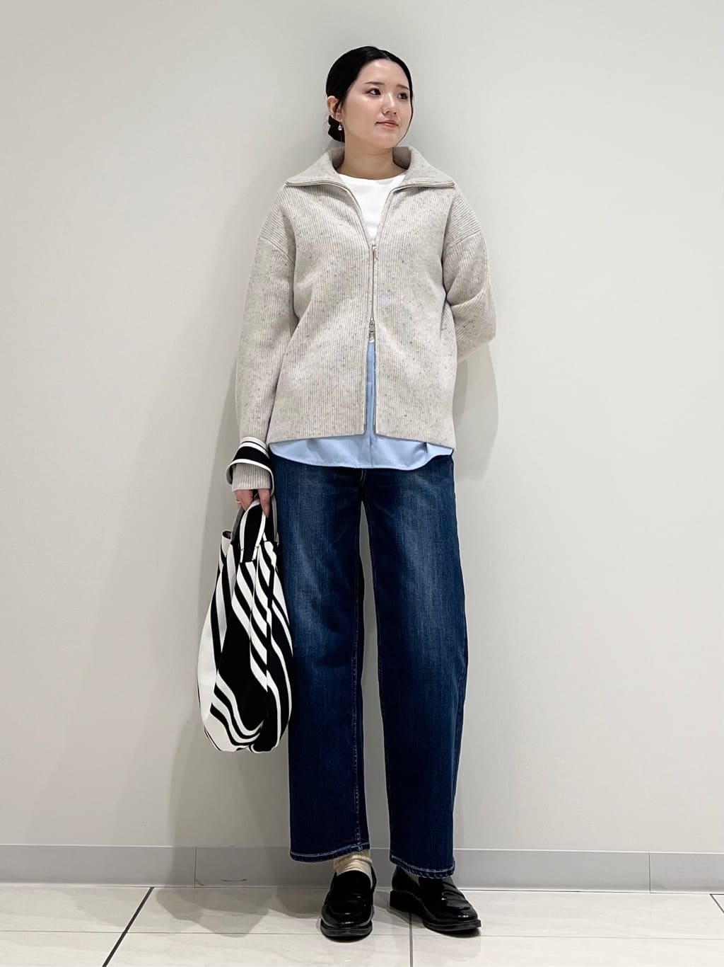 T.Kさんの「INDIVI｜【コットン】シャツ切り替えカットソー」を使ったコーディネート