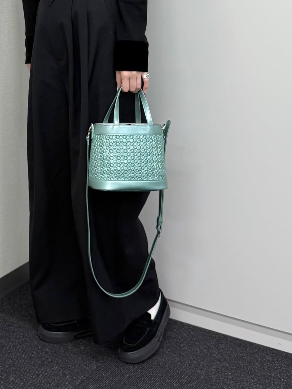 Kさんの「HIROKO HAYASHI｜GIRASOLE PIPERITA（ジラソーレ ピペリータ）2wayショルダーバッグ」を使ったコーディネート