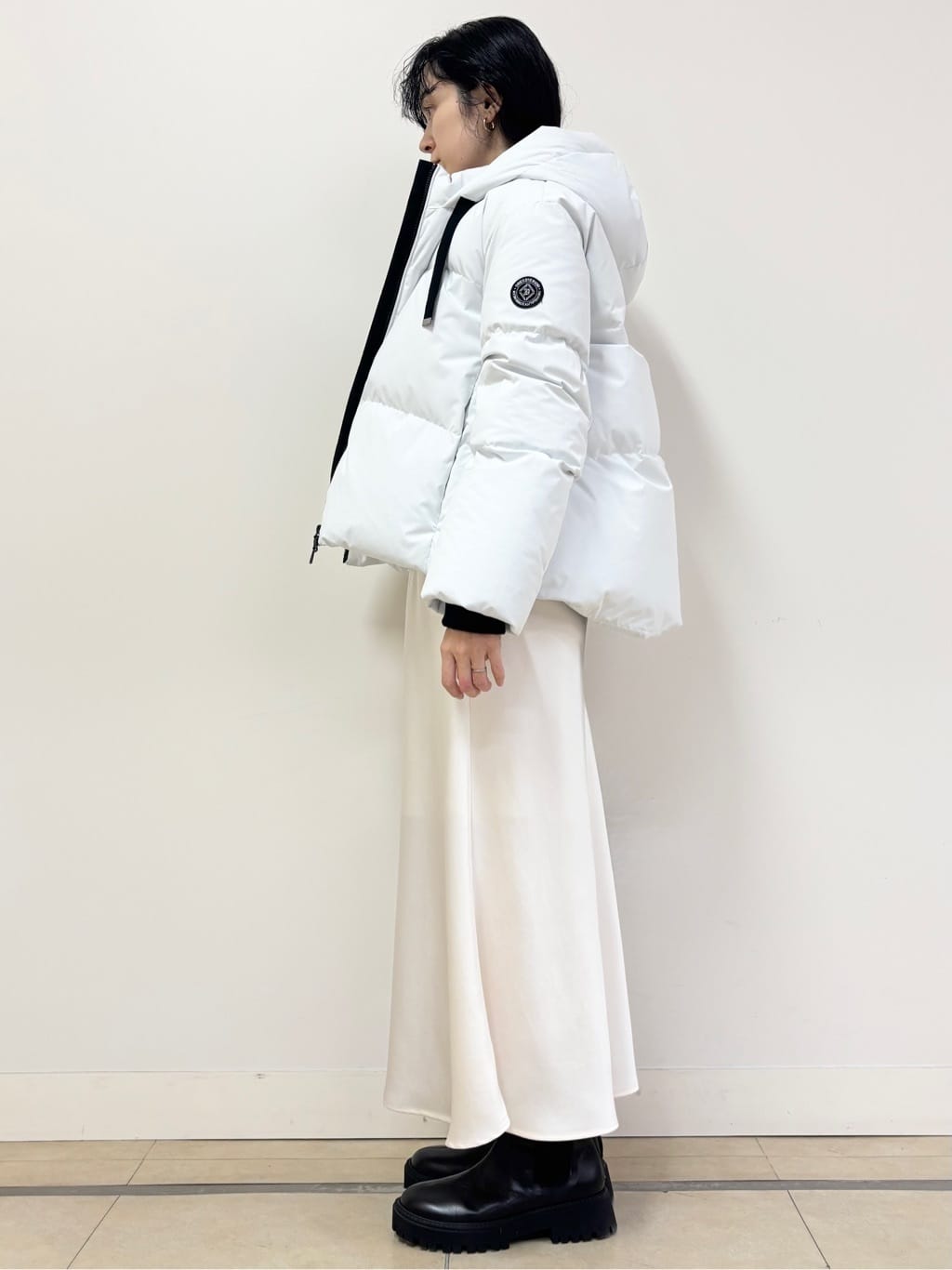 YOKOTAさんの「DRESSTERIOR｜◆【洗える/7色展開】ウォッシャブルコットンカシミヤニット」を使ったコーディネート