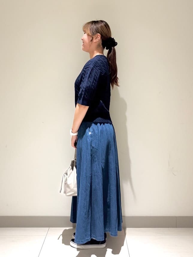 Liriさんの「Dessin｜ケーブルカーディガン」を使ったコーディネート