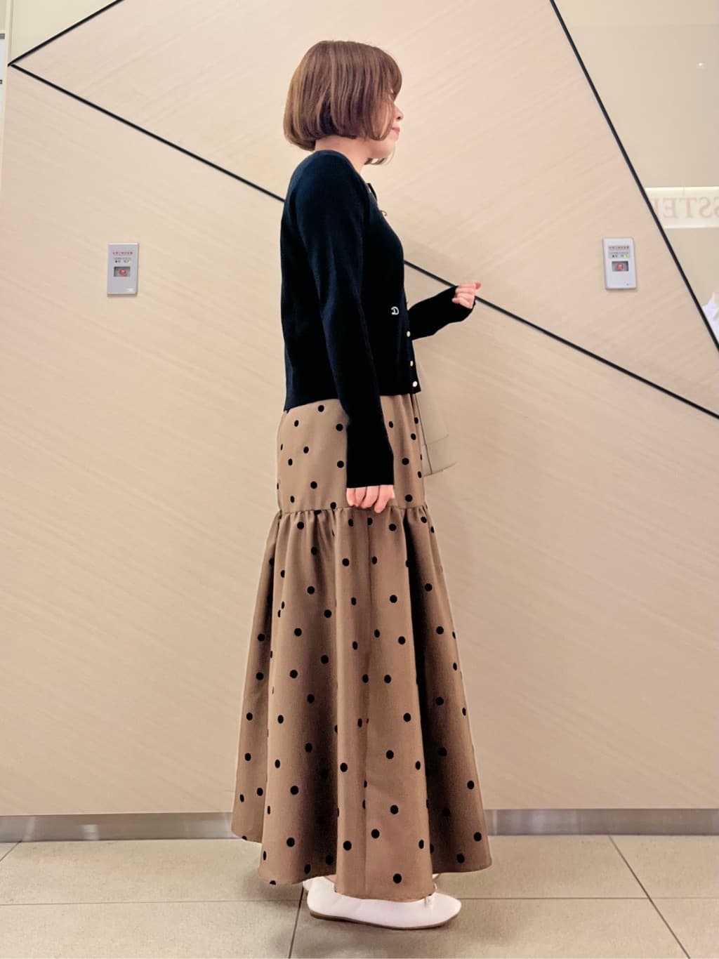 yahataさんの「DRESSTERIOR｜シュリンクレザーバケットBAG」を使ったコーディネート