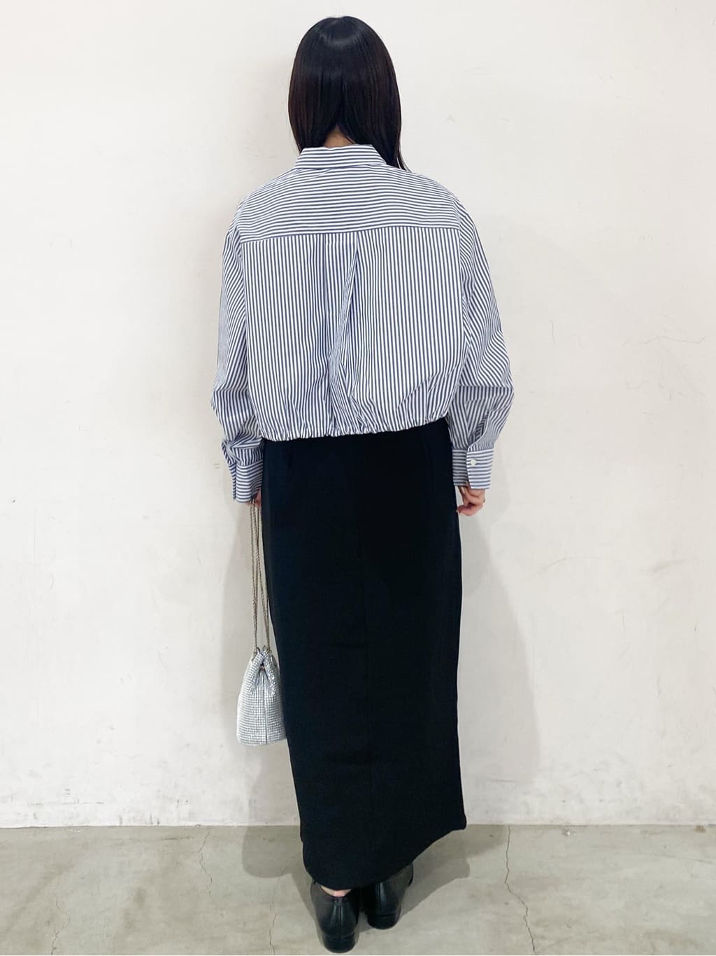 haruさんの「OPAQUE.CLIP｜ドロストヘムショートシャツ【洗濯機OK】」を使ったコーディネート