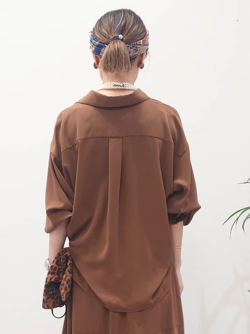 MUTSUKOさんの「UNTITLED｜【セットアップ可/スキッパー/ゆったり】リラクパウダーシャツ」を使ったコーディネート