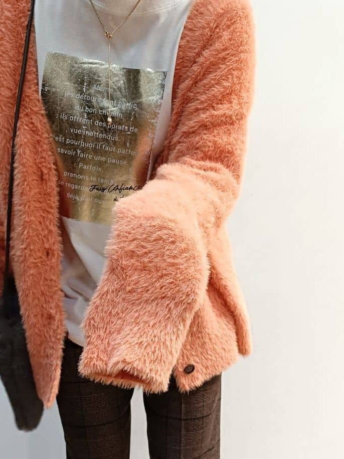 あんさんの「THE SHOP TK｜【ふわふわあったか】フェザーカーディガン」を使ったコーディネート