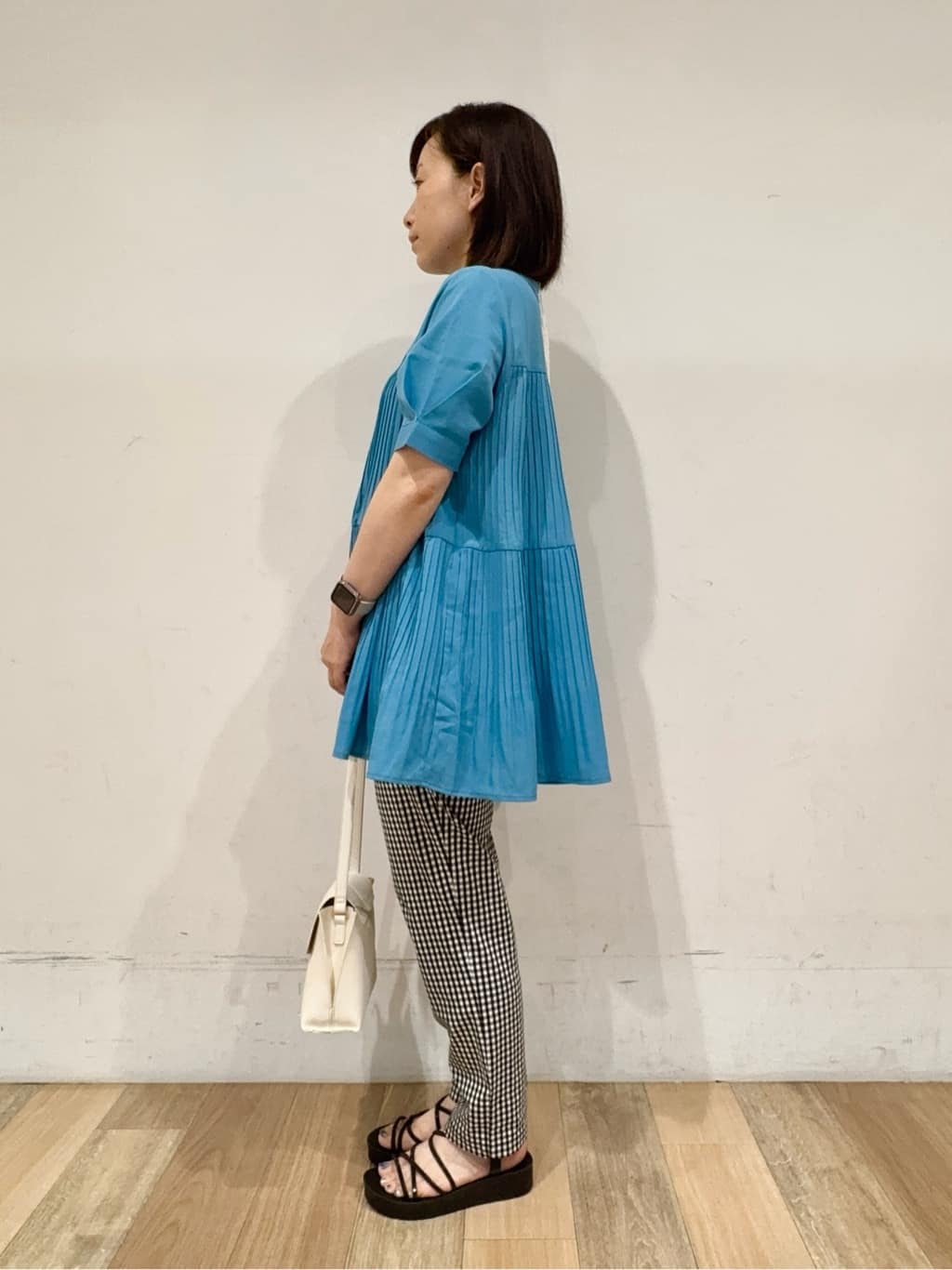 miさんの「grove｜【体型カバー】ラフに着たい　ティアードプリーツブラウス」を使ったコーディネート