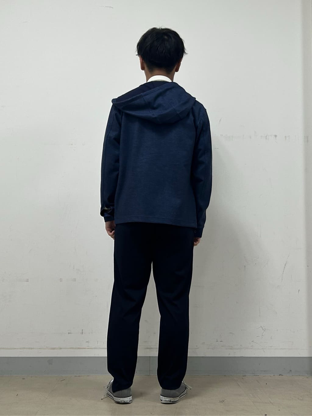 Hiroさんの「TAKEO KIKUCHI｜【JUST ONE LAYER】ダウンファブリックZIPパーカー」を使ったコーディネート