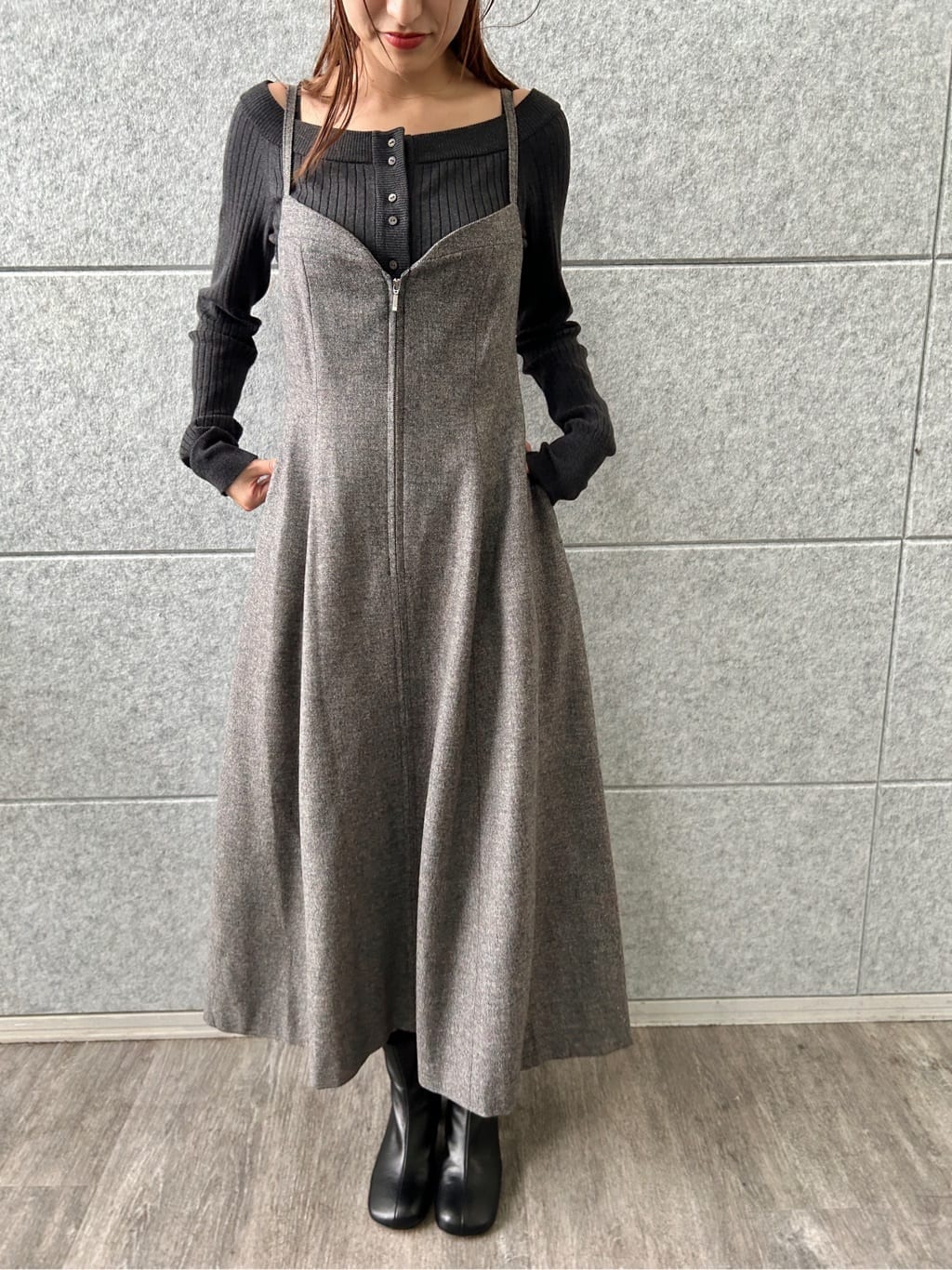 harunaさんの「CODE A｜tweed zip cami dress」を使ったコーディネート