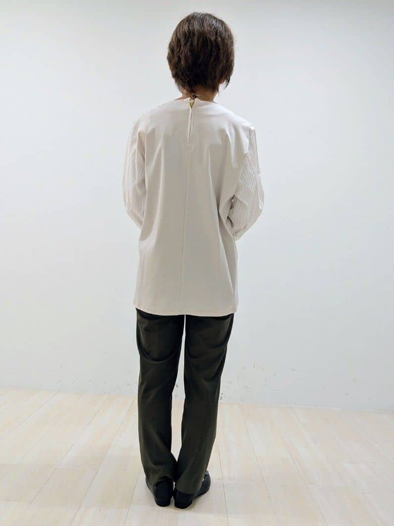 nishiさんの「Reflect｜【体型カバー／腰周りカバー】長め丈プルオーバージャージ」を使ったコーディネート